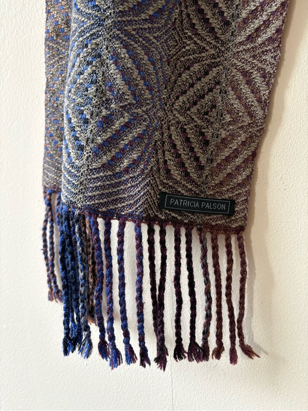 Patricia Palson handwoven scarf - Picture 3 of 4